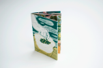 48 CENTIMÈTRES, série de petits leporellos édité par LES ÉDITIONS PROCHE, imprimé en sérigraphie troi couleurs recto-verso, 13 x 48 cm, 2016. Photographie de mon dépliant.